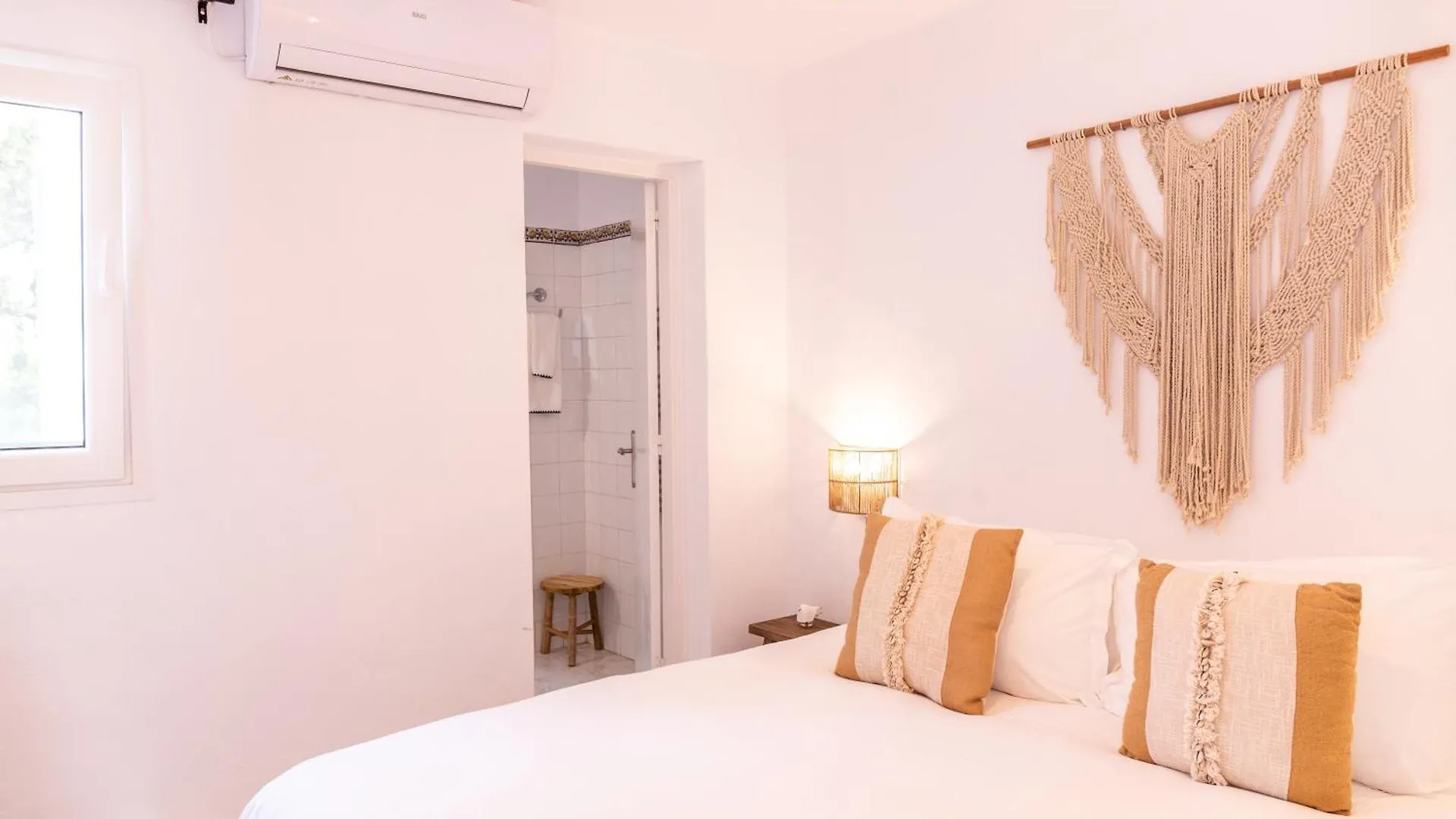 Hotel Unio Ibiza - Adults Only Cala Vadella  4*, Cala Vadella (Ibiza) Spagna