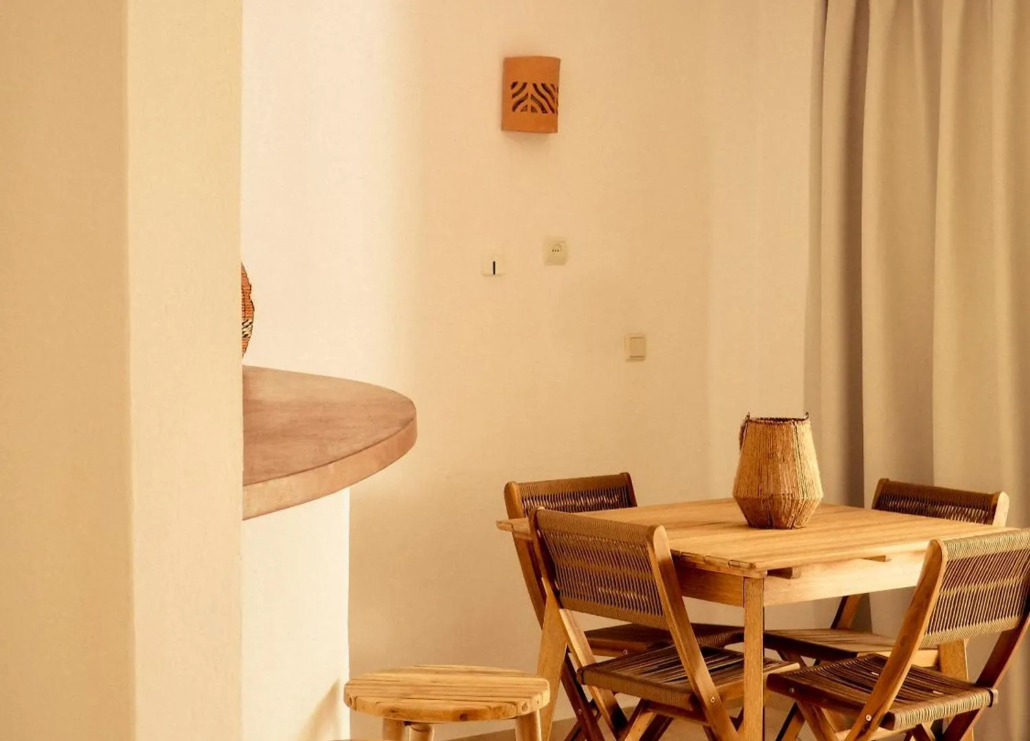 Hotel Unio Ibiza - Adults Only Cala Vadella  4*, Cala Vadella (Ibiza) Spagna
